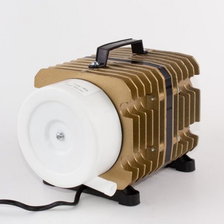 Аэратор для пруда ACO-012, 150 л/м, 0,42 бар, 185 вт , может работать зимой и летом