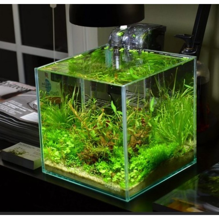 Аквариумный набор AquaScape Куб 16л, 25*25*25см, конциционер для воды, фильтр- насос-аэратор в комплекте