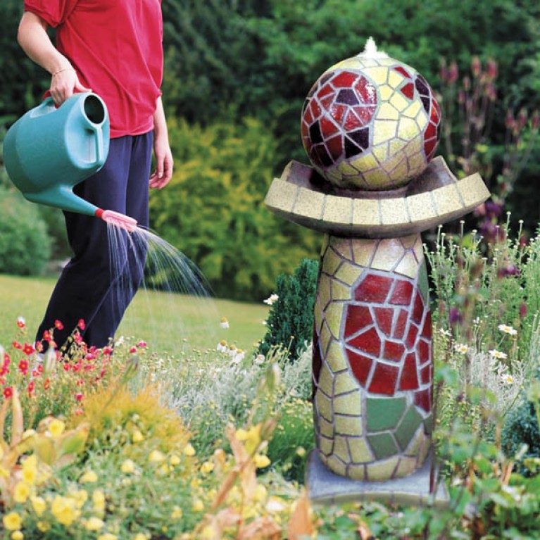 Декоративный фонтан из искусственного камня Mosaik