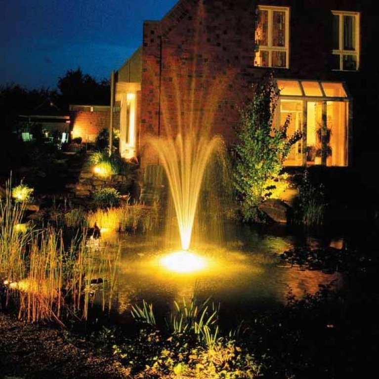 Подсветка для фонтана /пруда HQ3230 светодиодная, 10,8 вт, разноцветная, 24 в напряжение, 0,5 м кабель, в корпусе из пластика